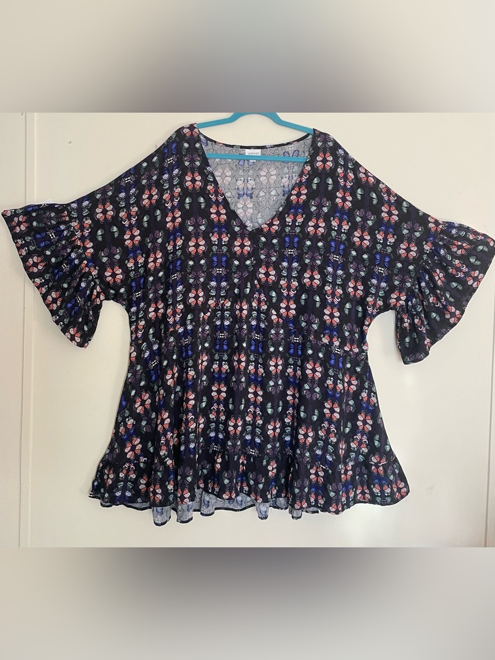 Avenue Black Floral Print V-Neck Tunic